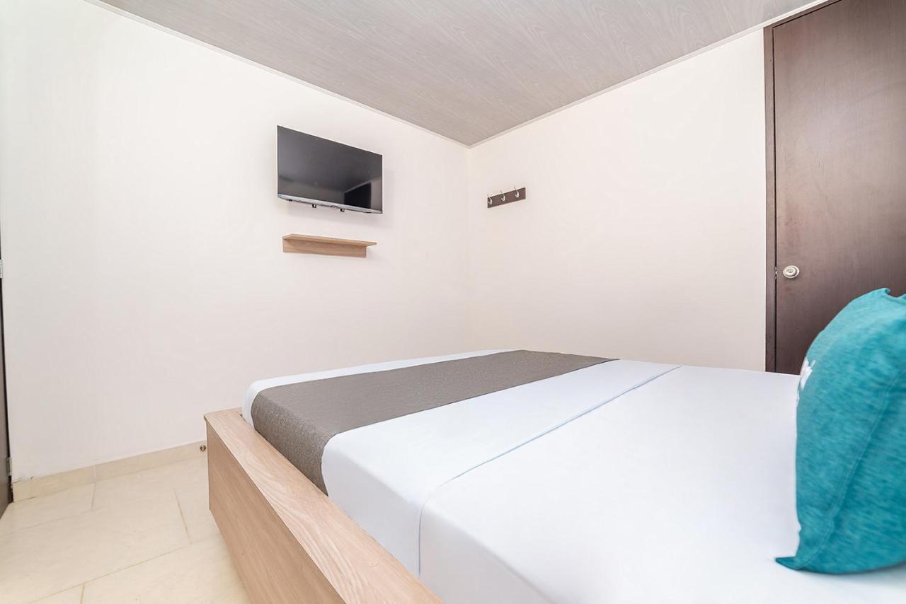 Ayenda Hospedaje Wiv Кукута Экстерьер фото
